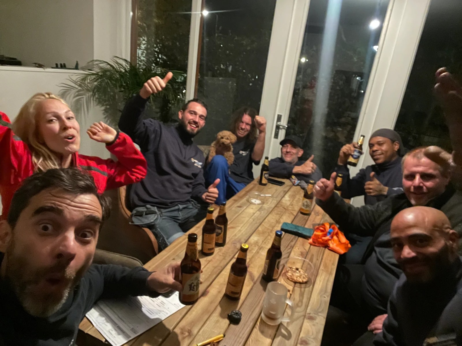 Het Mega Movers team na een geslaagde verhuisdag